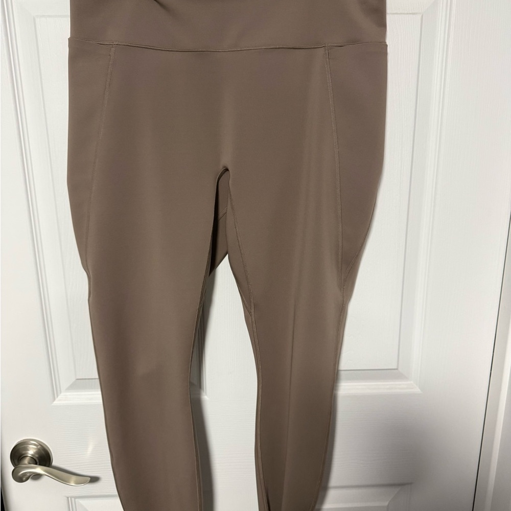 Nike Women's Brown Leggings